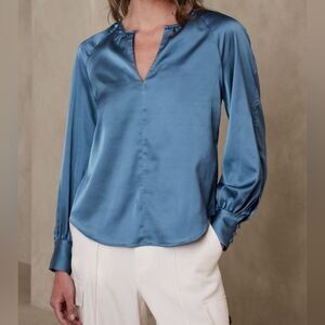 Banana Republic Blue Keyhole Blouse